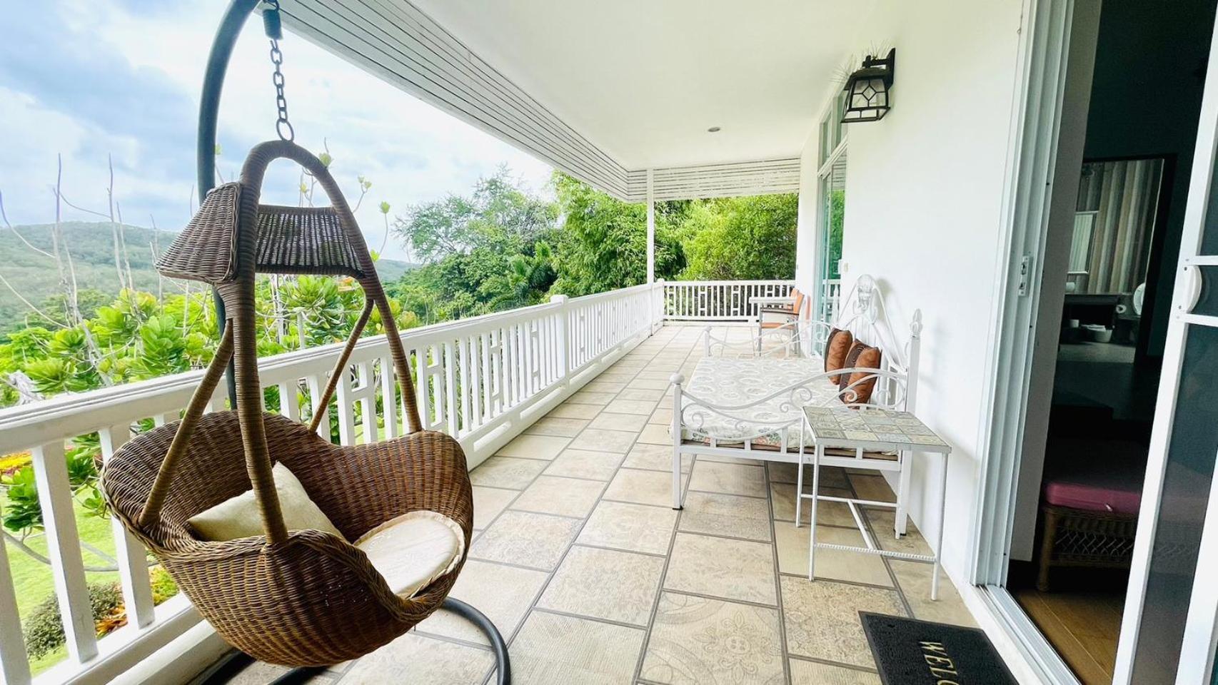 Baan Ing Khao Hotel Pakchong Exterior photo